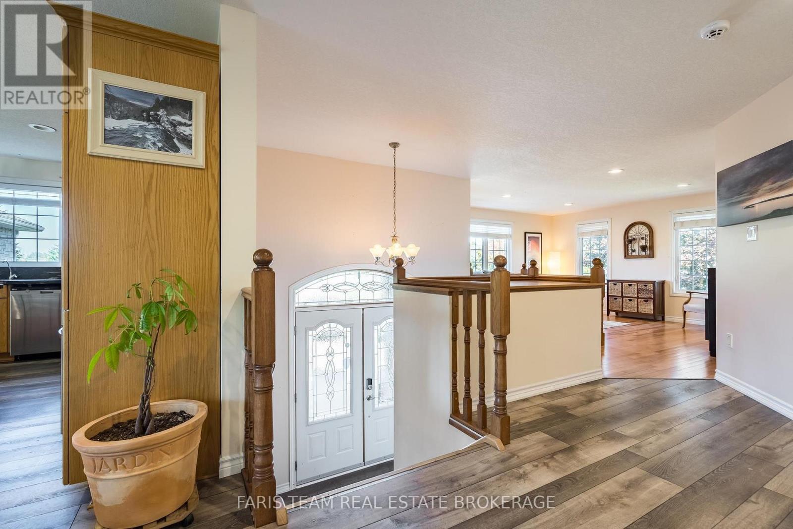 20 Rue Eric, Tiny, Ontario  L9M 0H1 - Photo 3 - S13851424