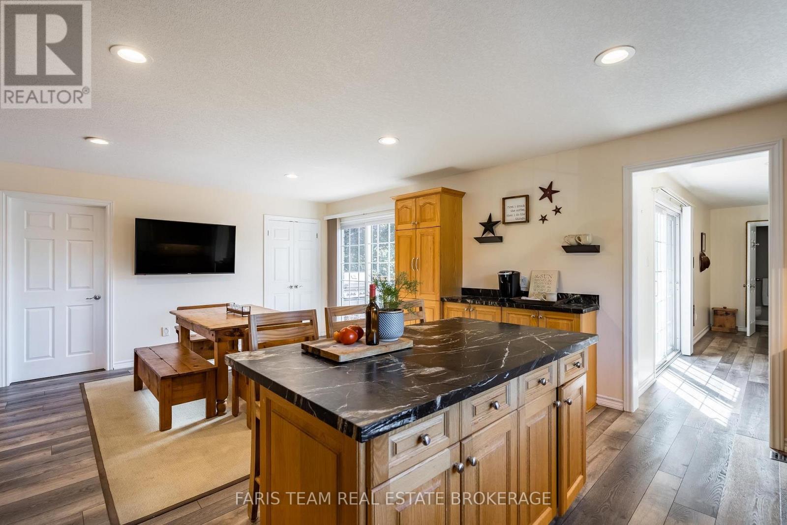 20 Rue Eric, Tiny, Ontario  L9M 0H1 - Photo 6 - S13851424