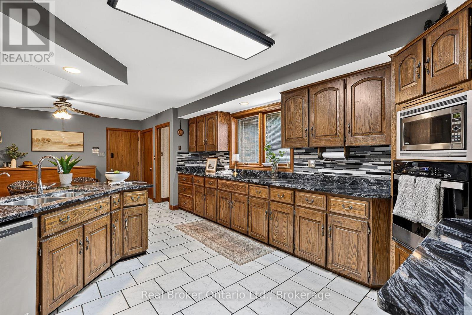 11 Elisabeth Street, East Zorra-Tavistock, Ontario  N0J 1M0 - Photo 27 - X13851366