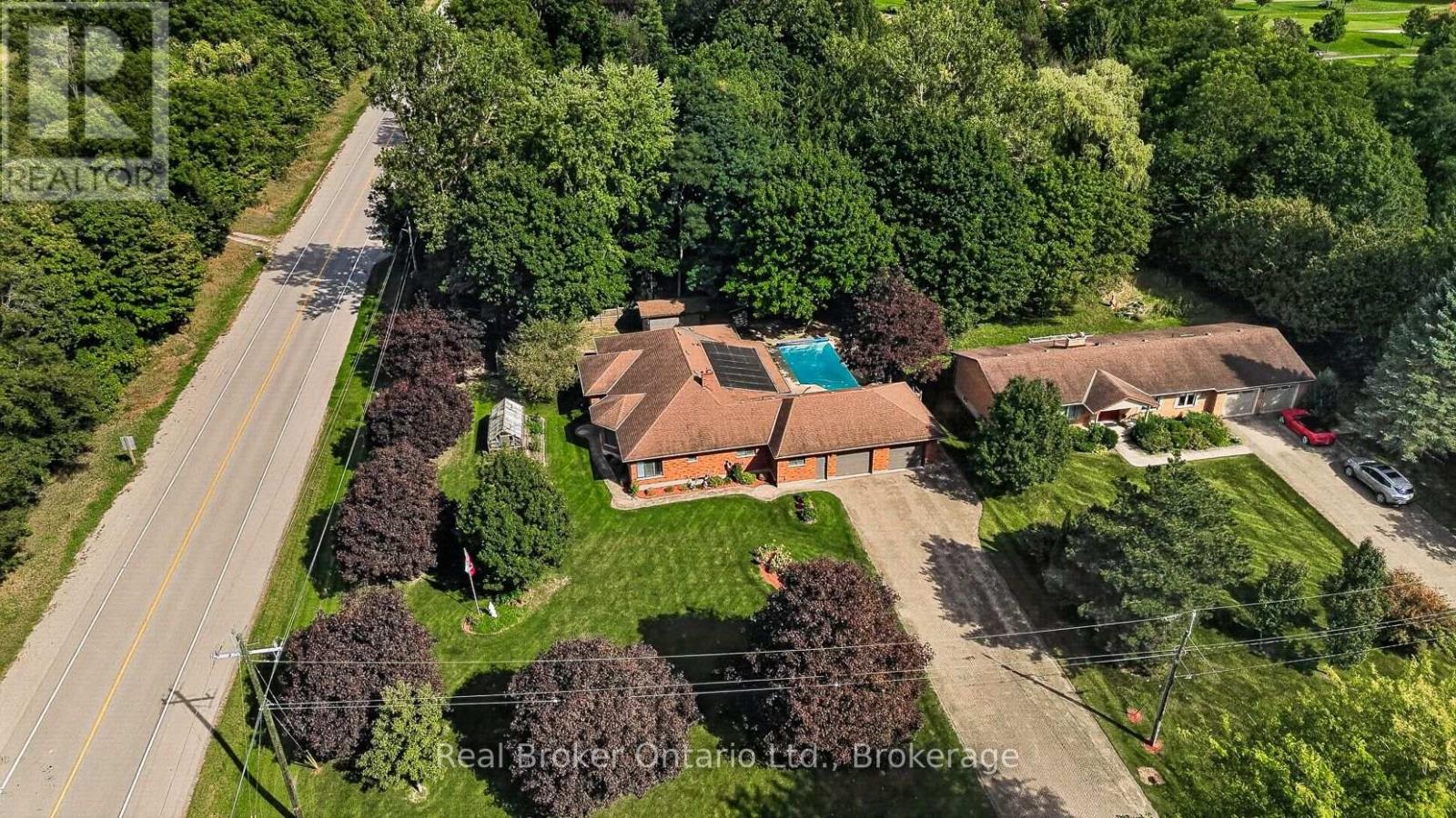 11 Elisabeth Street, East Zorra-Tavistock, Ontario  N0J 1M0 - Photo 4 - X13851366