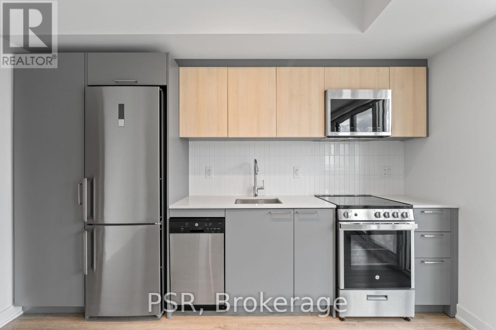 517 - 299 Campbell Avenue, Toronto, Ontario  M6P 3V7 - Photo 4 - W13851246