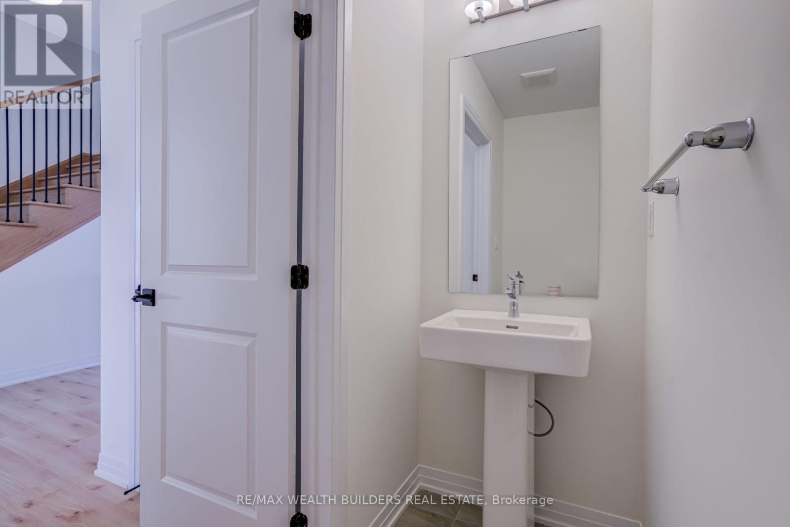 Upper - 6 Thornbird Crescent, Brampton, Ontario  L6V 3N5 - Photo 22 - W13851298