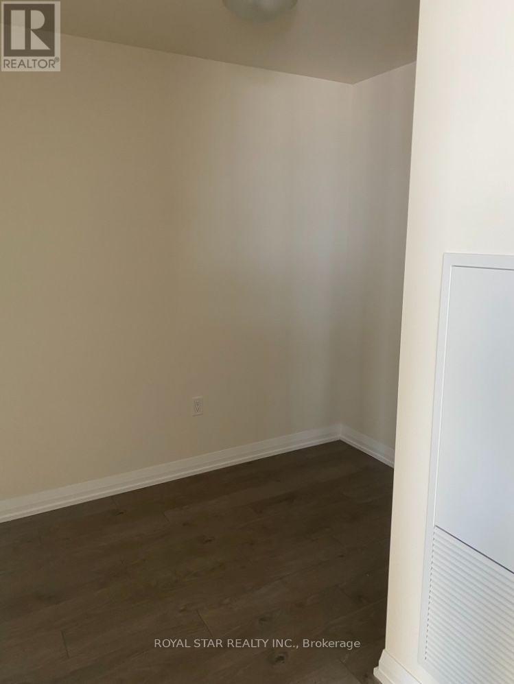 1913 - 35 Watergarden Drive, Mississauga, Ontario  L5R 0G8 - Photo 21 - W13851348