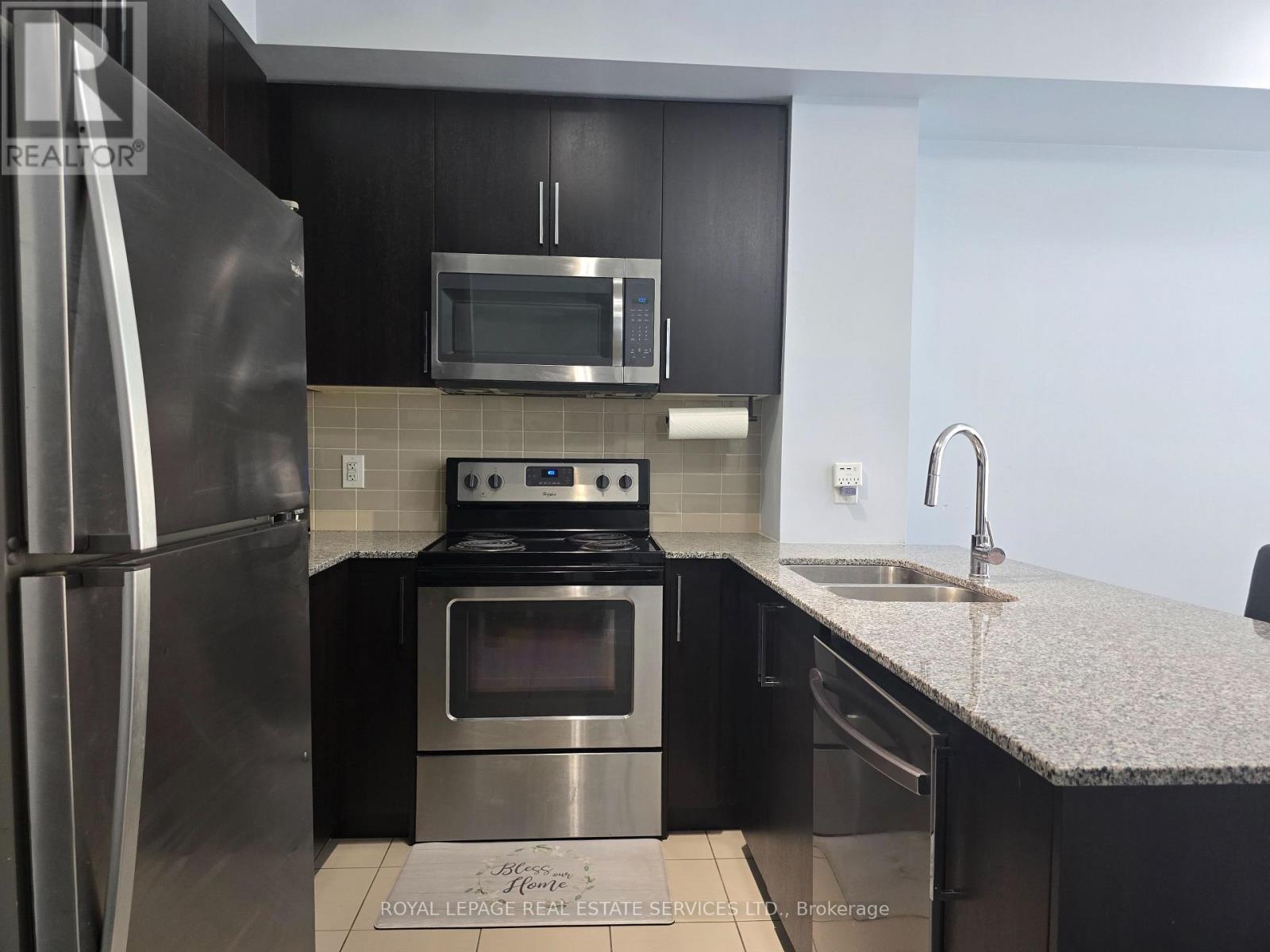601 - 840 Queens Plate Drive, Toronto (West Humber-Clairville), Ontario  M9W 0E7 - Photo 8 - W13851422