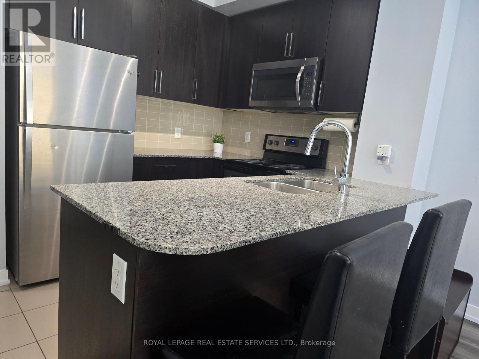 601 - 840 Queens Plate Drive, Toronto (West Humber-Clairville), Ontario  M9W 0E7 - Photo 9 - W13851422