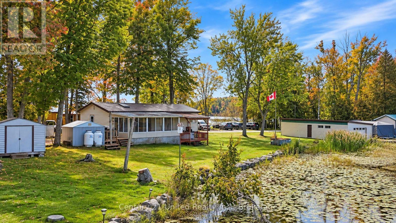 207 Rollies Point Road, Curve Lake First Nation 35, Ontario  K0L 2H0 - Photo 4 - X13851414