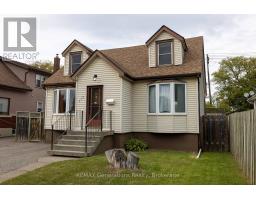 559 EMPIRE AVENUE E, Thunder Bay, Ontario