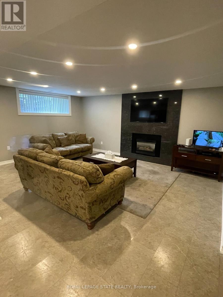 72 Purnell Drive, Hamilton, Ontario  L9C 4Y3 - Photo 13 - X13851168