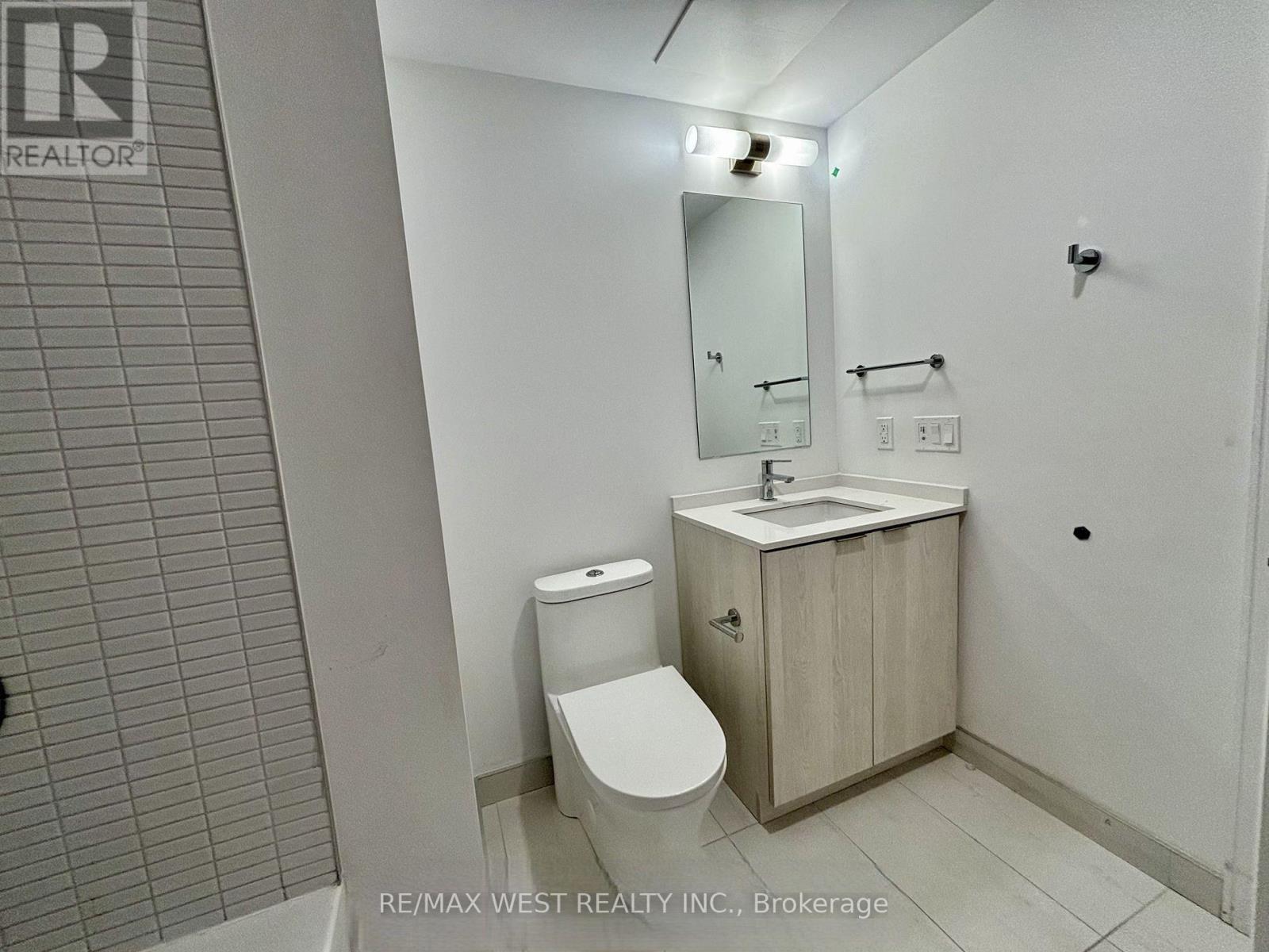 325 - 1 Jarvis Street, Hamilton, Ontario  L8R 0A8 - Photo 11 - X13851192
