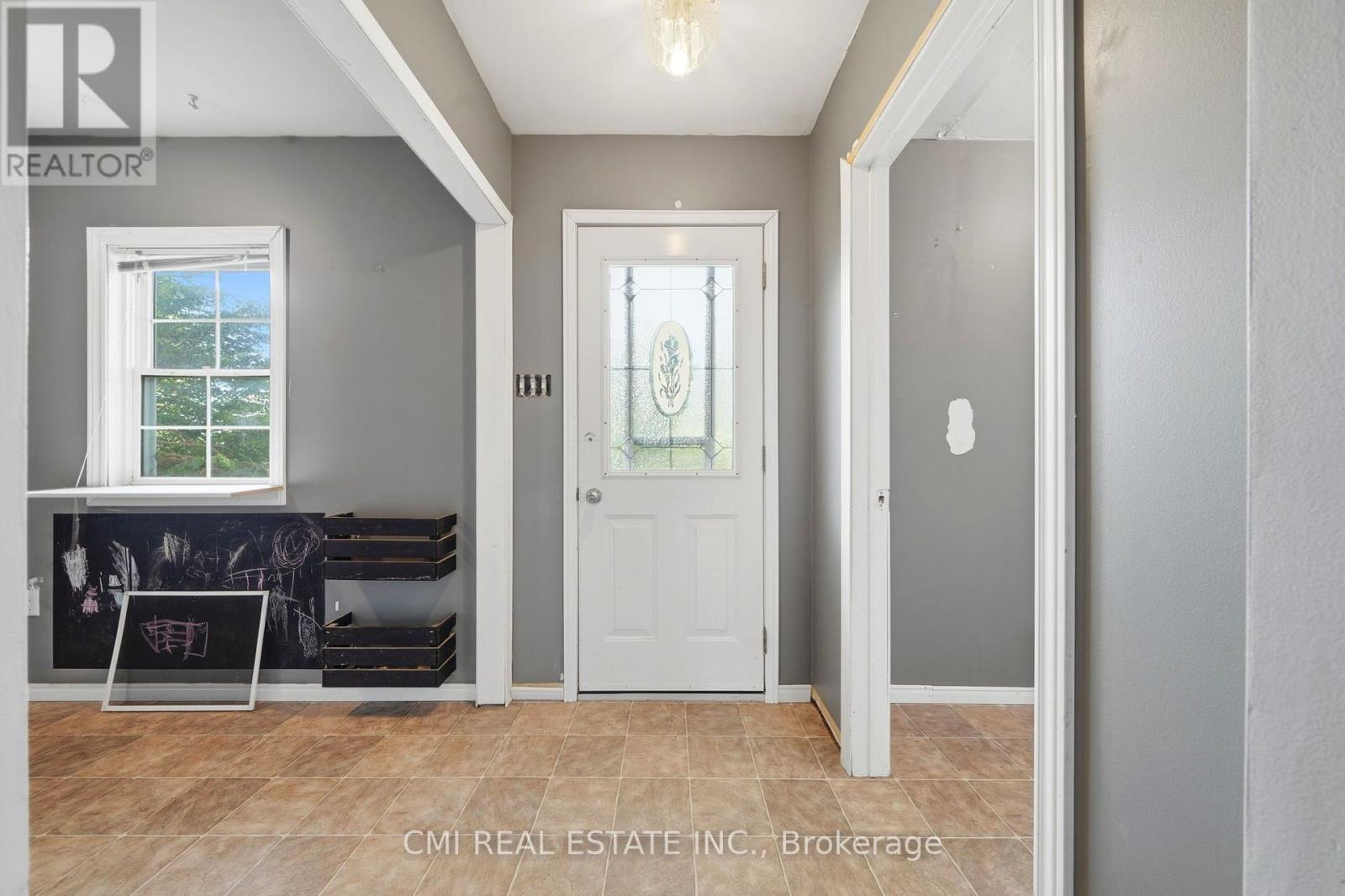 12 Argyle Street, Kincardine, Ontario  N0G 2T0 - Photo 7 - X13851320