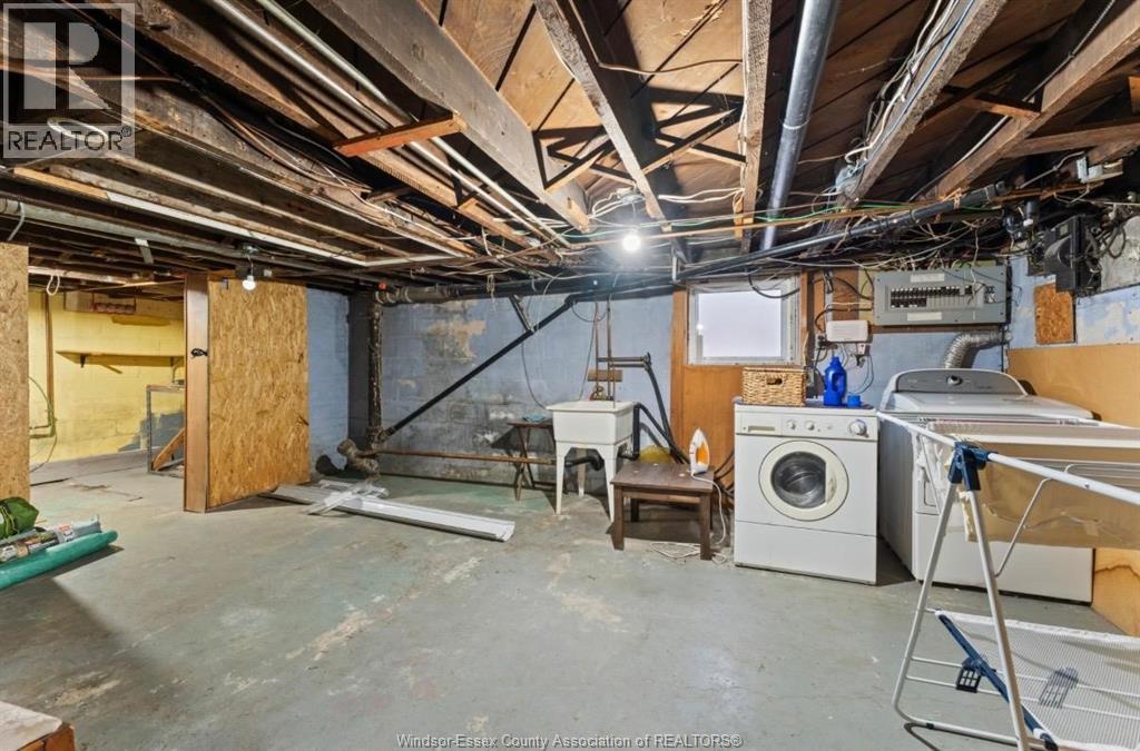 977 Gladstone, Windsor, Ontario N9A 2R5 - Photo 10 - 26024109