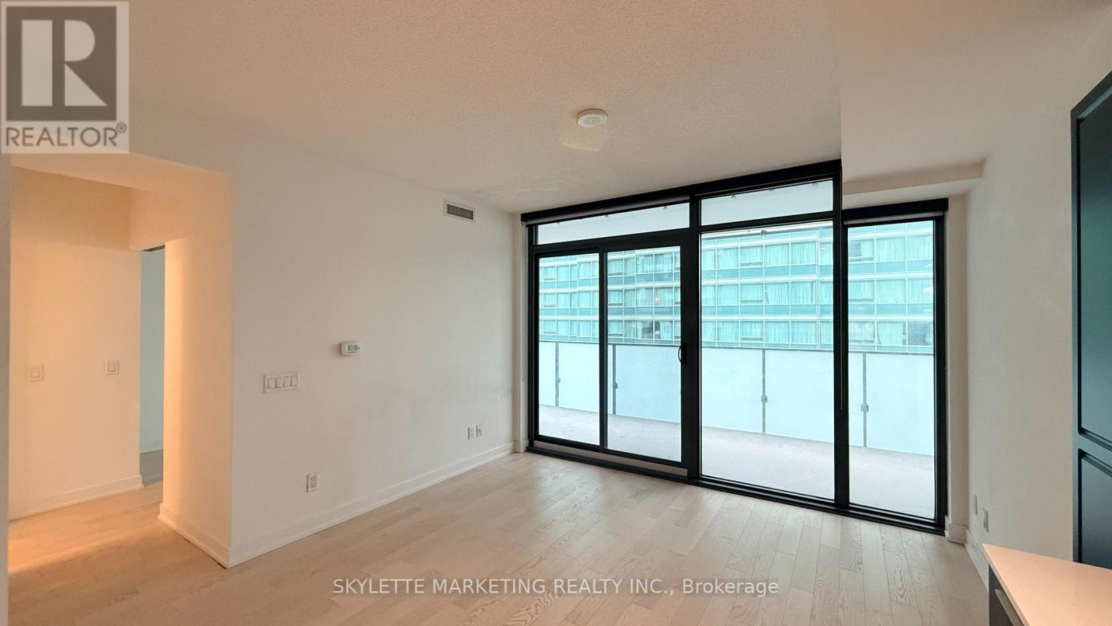1011 - 25 Richmond Street E, Toronto, Ontario  M5C 0A6 - Photo 12 - C13816410