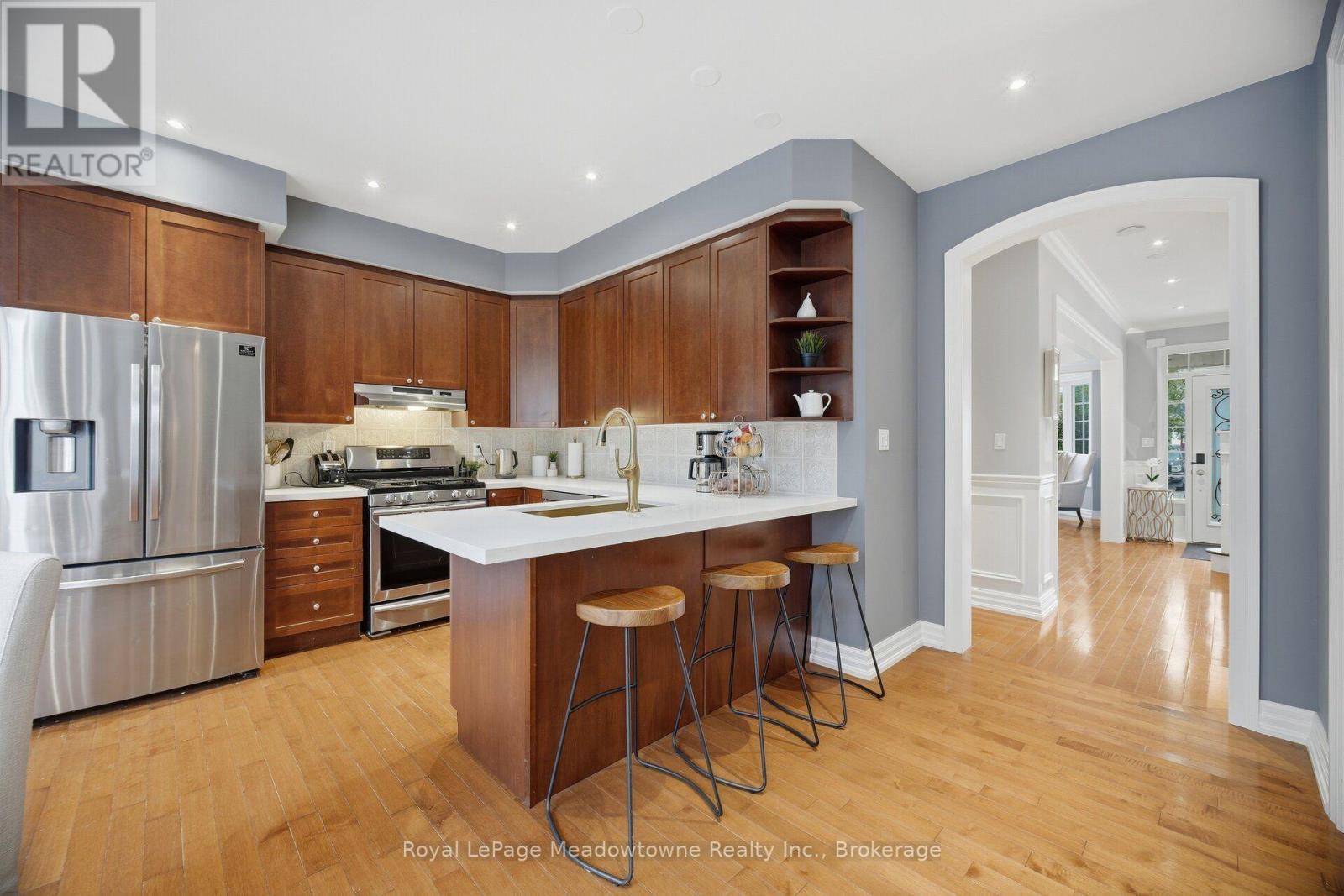 954 Lancaster Boulevard, Milton, Ontario  L9T 6A2 - Photo 8 - W13851442