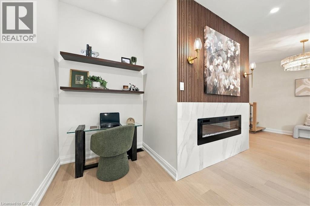 184 Torresdale Avenue, North York, Ontario  M2R 3E4 - Photo 3 - 40868200