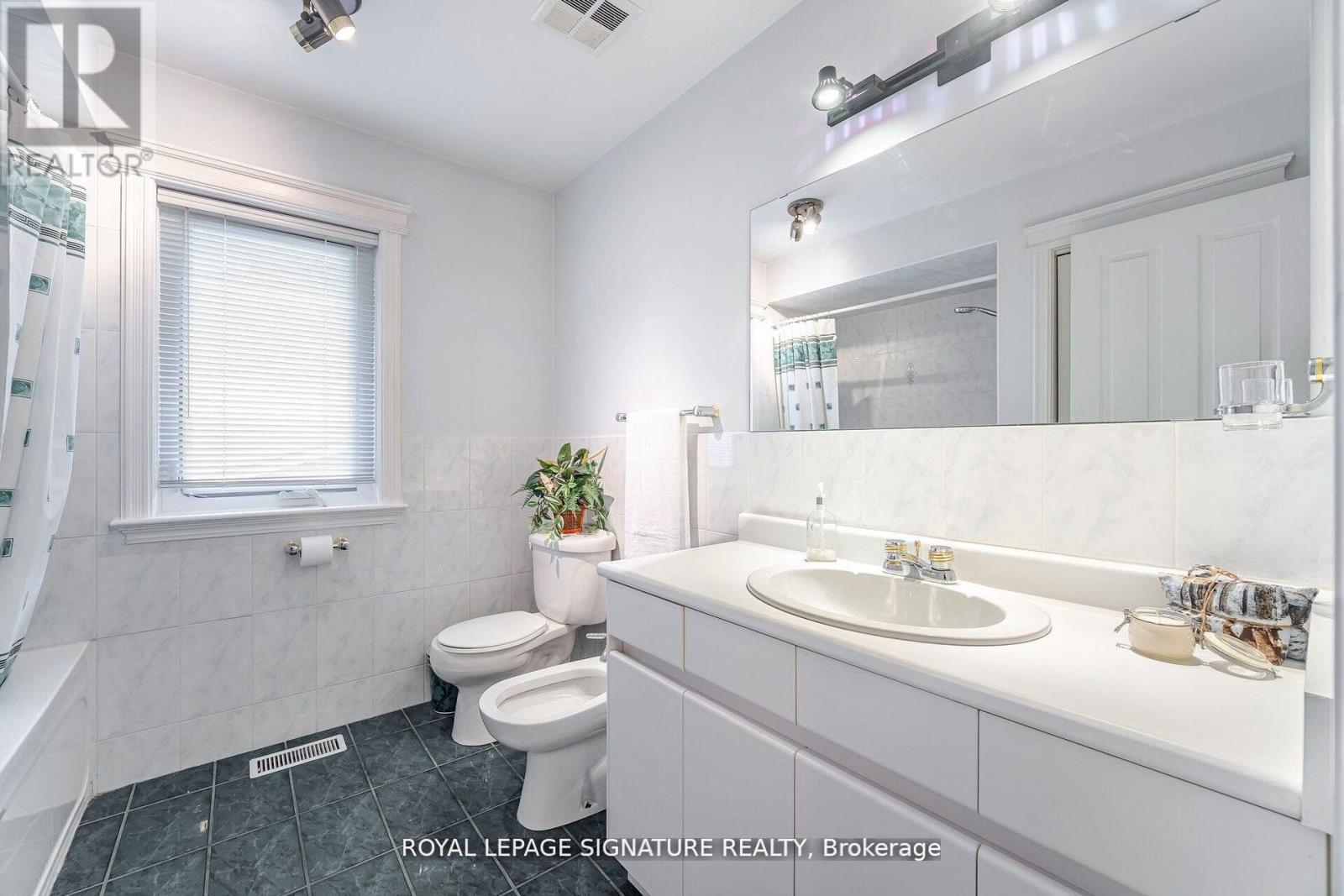 4097 Hickory Drive, Mississauga, Ontario L4W 1L1 - Photo 33 - W13850144