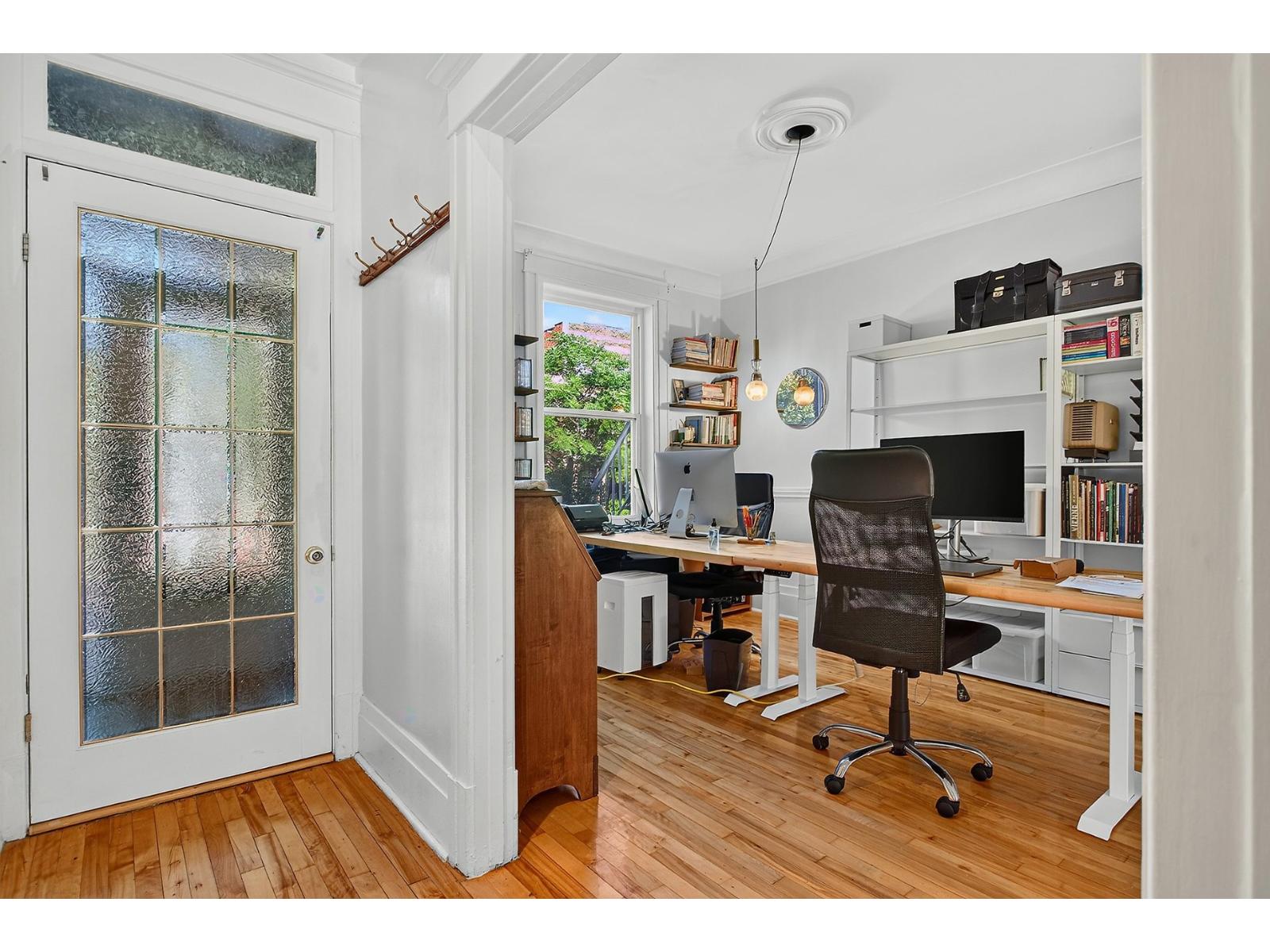 5980-5984 Av. De Lorimier Montréal (Rosemont/La Petite-Patrie) Quebec Canada H2G2P3 2