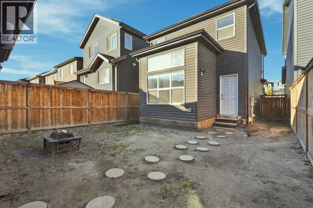45 Legacy Glen Place SE