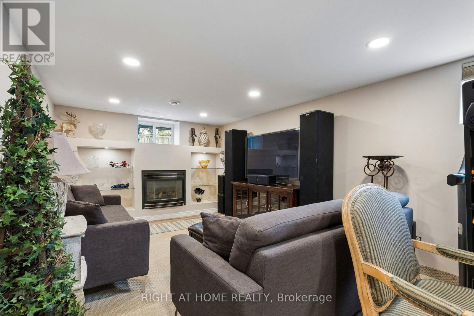25 Swallow Crescent, Hamilton, Ontario  L9A 2M7 - Photo 31 - X13845512