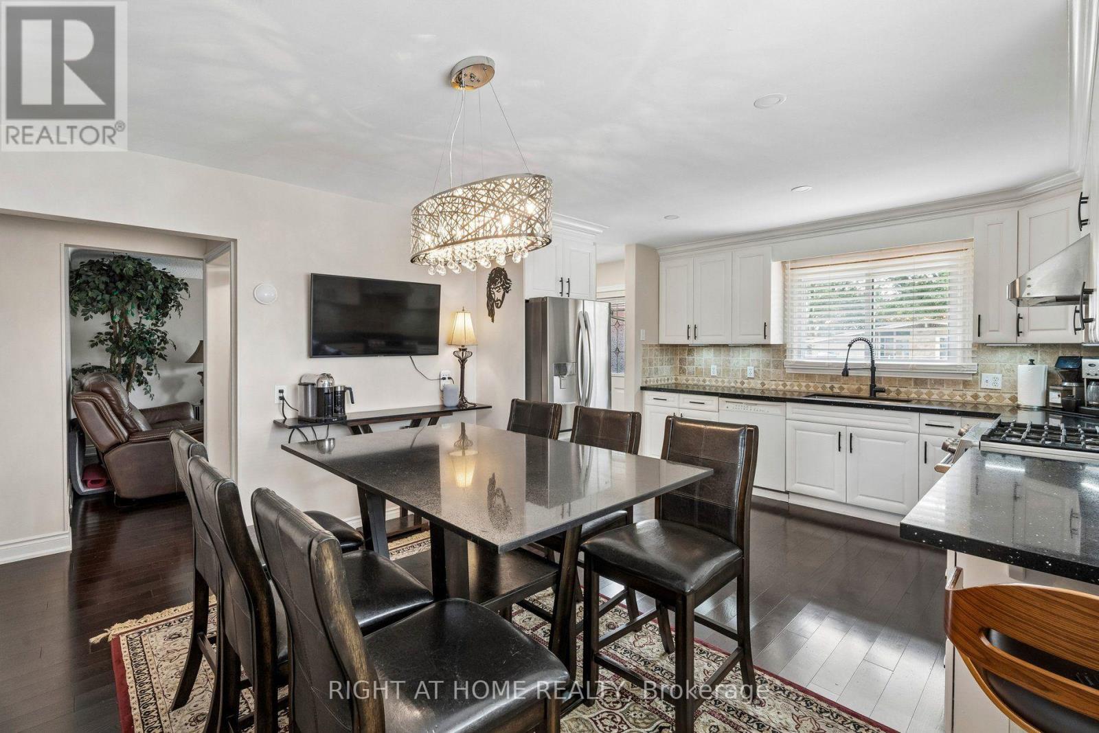25 Swallow Crescent, Hamilton, Ontario  L9A 2M7 - Photo 10 - X13845512