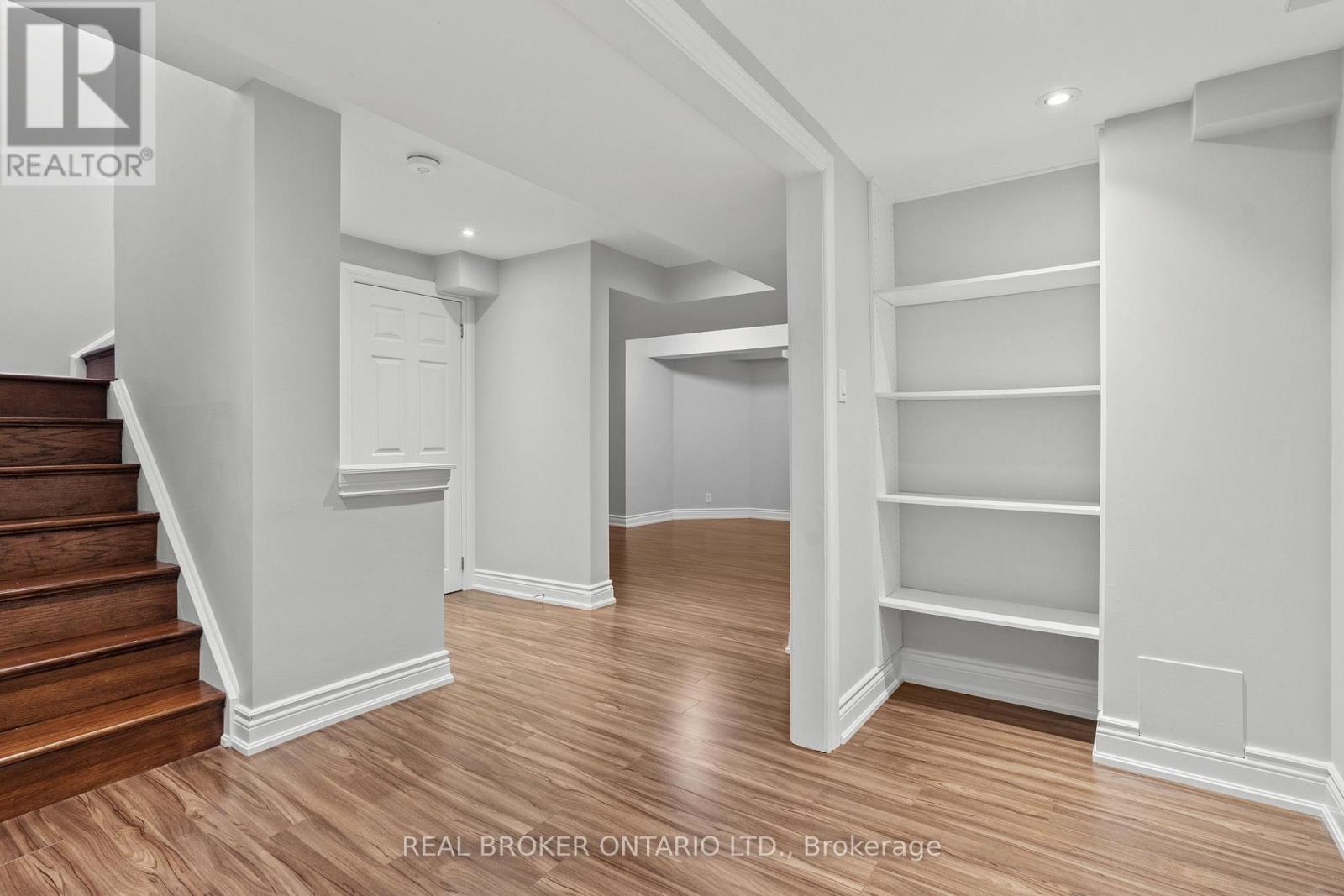 2349 Falkland Crescent, Oakville, Ontario  L6M 4Y1 - Photo 31 - W13842858