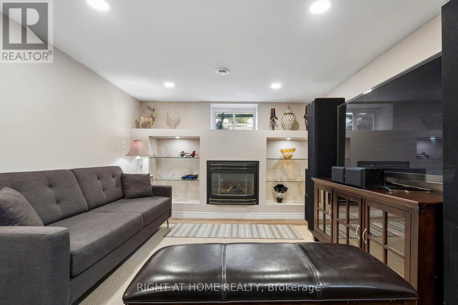 25 Swallow Crescent, Hamilton, Ontario  L9A 2M7 - Photo 32 - X13845512