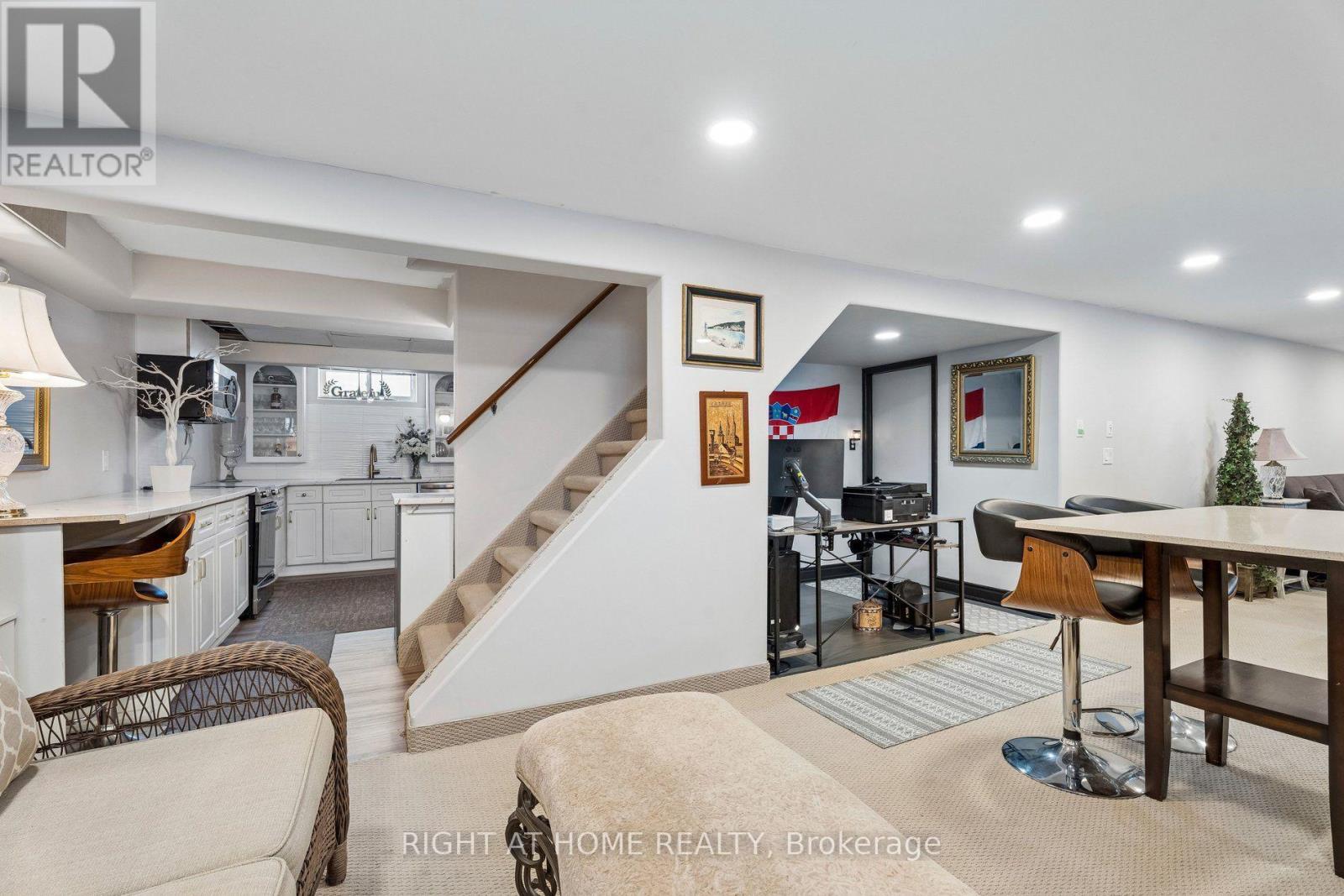 25 Swallow Crescent, Hamilton, Ontario  L9A 2M7 - Photo 27 - X13845512