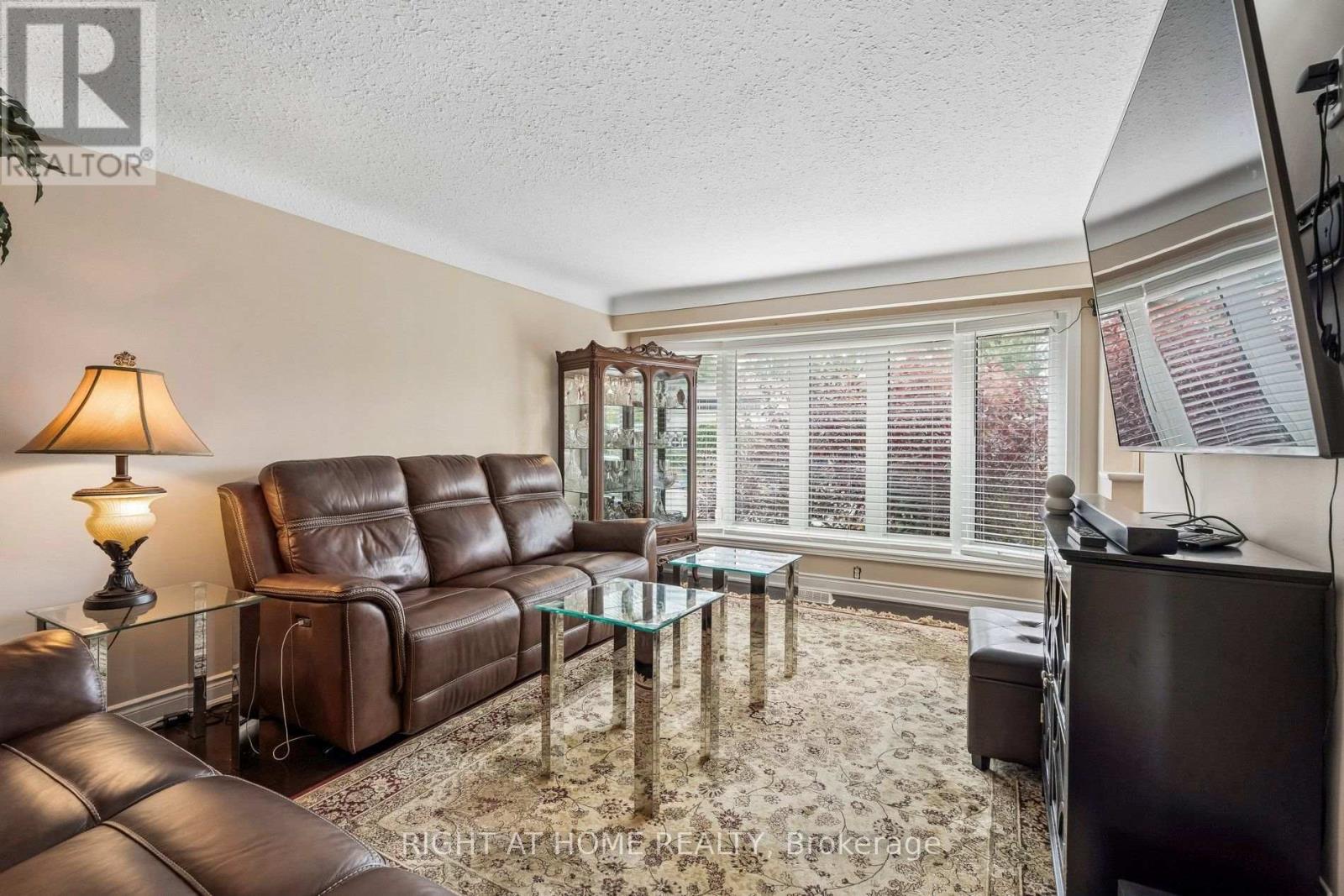 25 Swallow Crescent, Hamilton, Ontario  L9A 2M7 - Photo 16 - X13845512