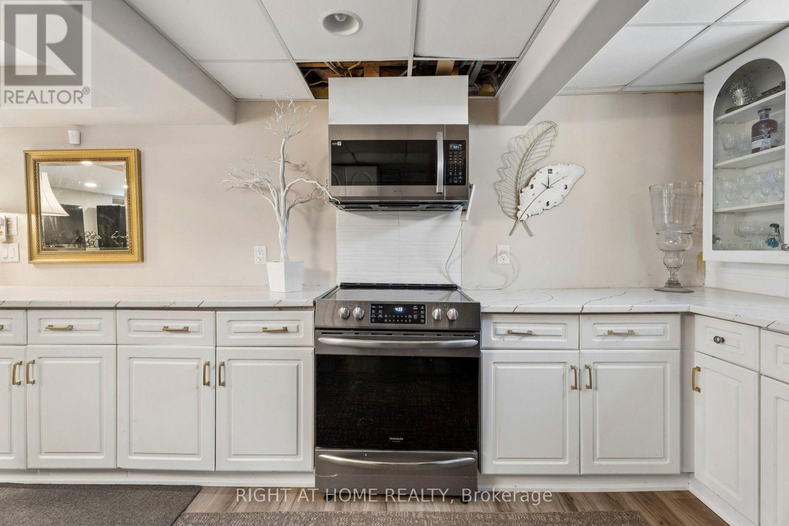 25 Swallow Crescent, Hamilton, Ontario  L9A 2M7 - Photo 36 - X13845512