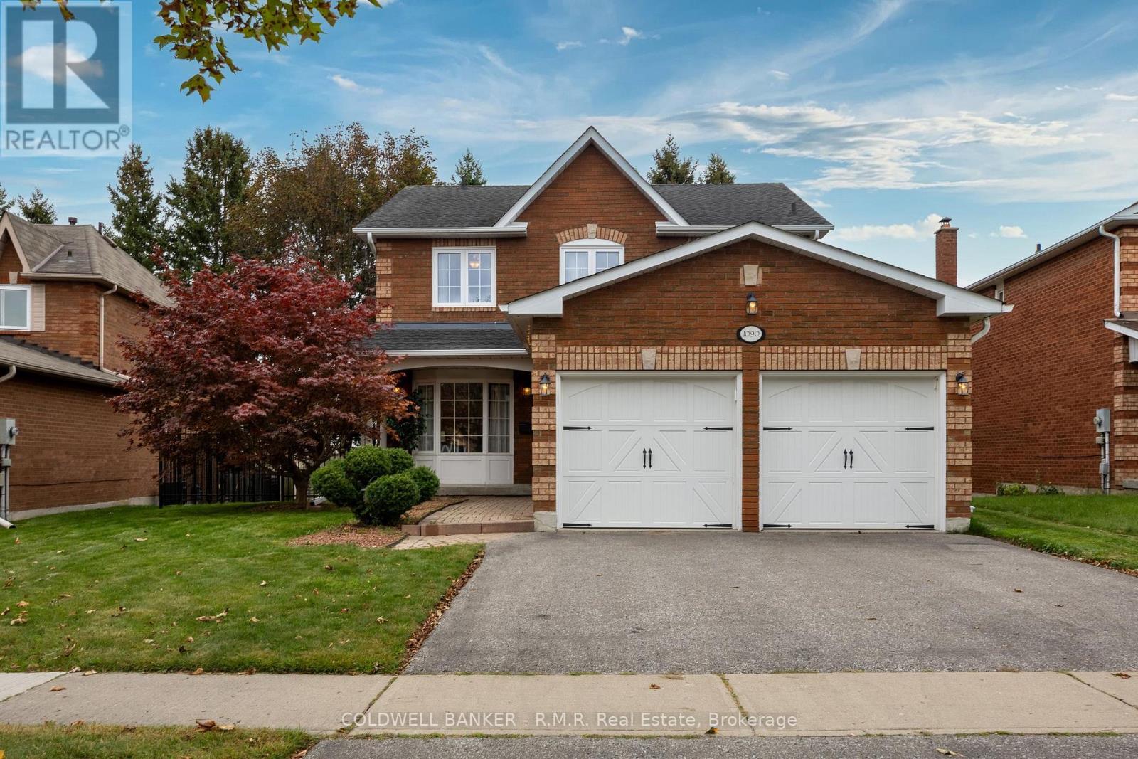 1090 Thimbleberry Circle, Oshawa, Ontario  L1K 2H2 - Photo 2 - E13851498