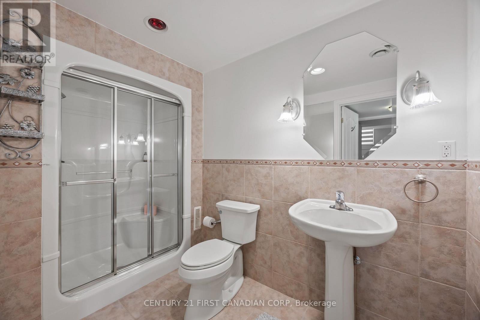1048 Sandy Somerville Drive, London South, Ontario  N6K 5R1 - Photo 28 - X13851532