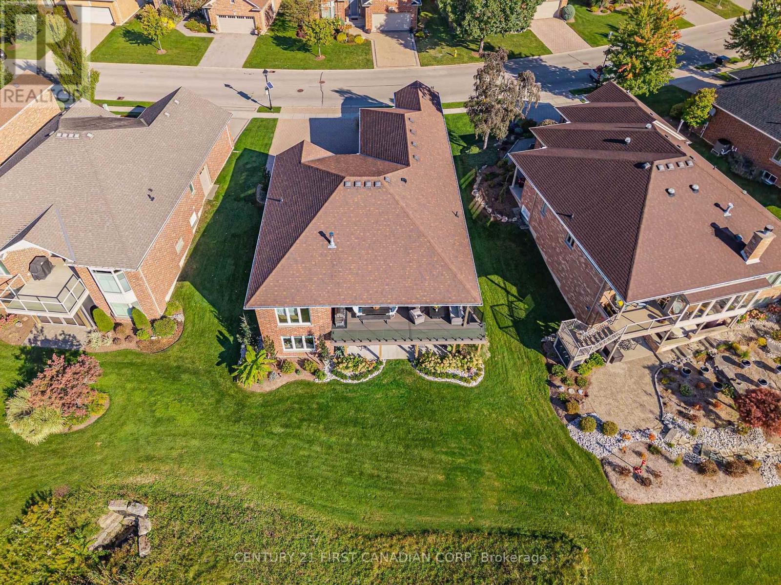 1048 Sandy Somerville Drive, London South, Ontario  N6K 5R1 - Photo 46 - X13851532
