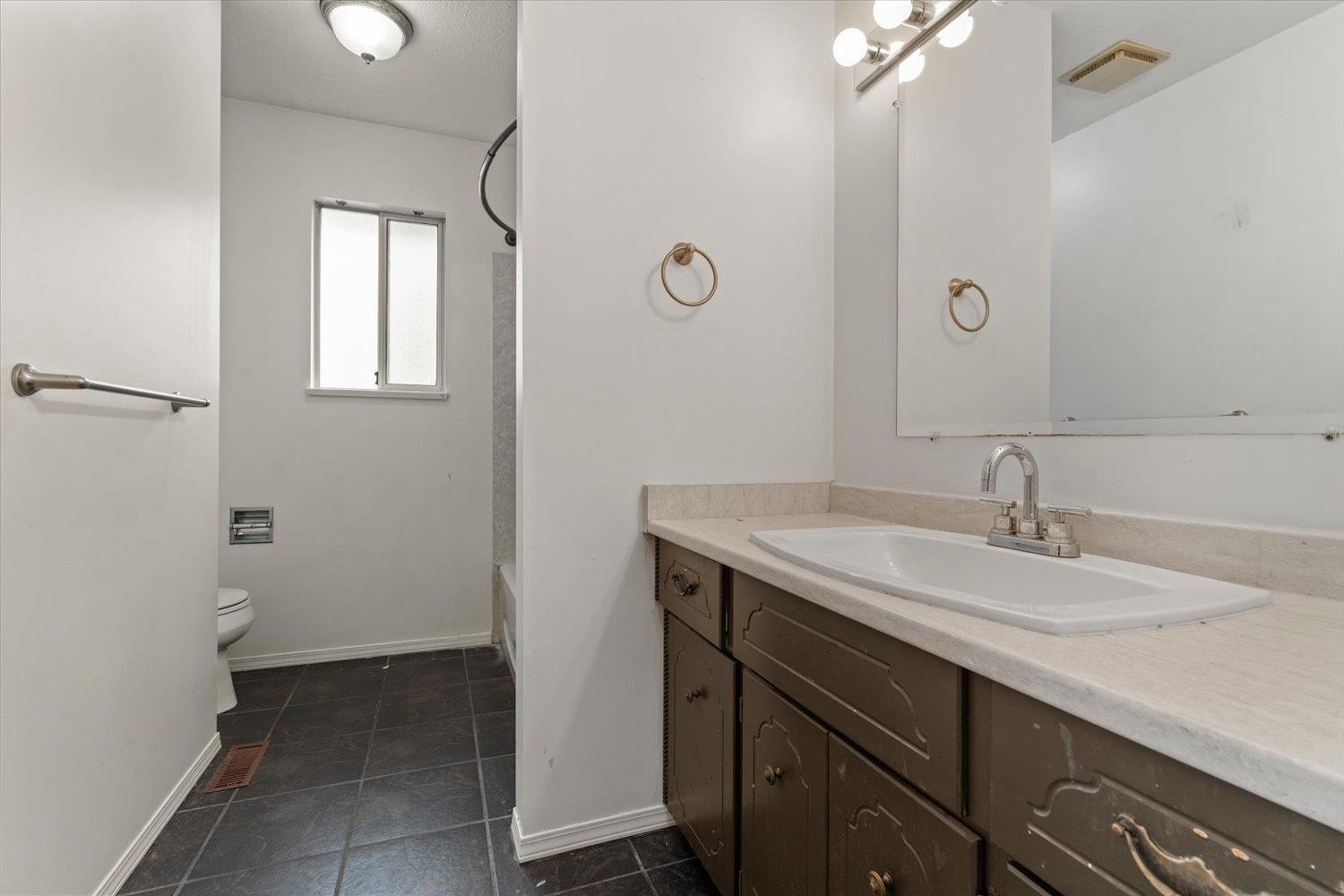 2833 Gardner Place, Abbotsford, British Columbia  V2T 5E1 - Photo 28 - R3171139