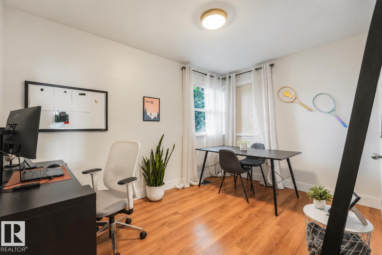10906 118 ST NW