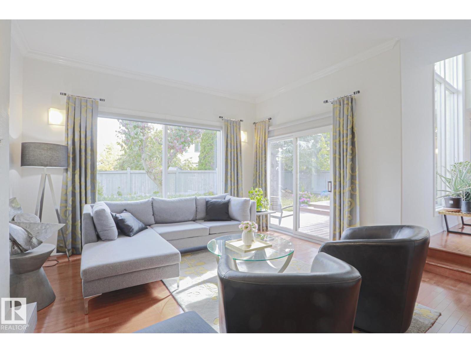 995 OGILVIE BV NW