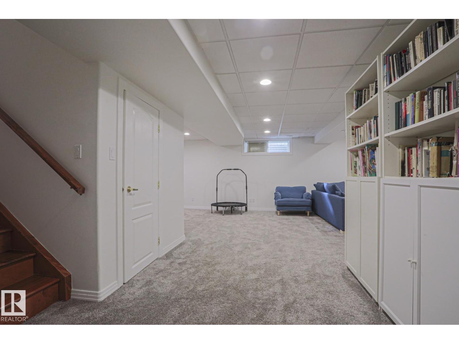 995 OGILVIE BV NW