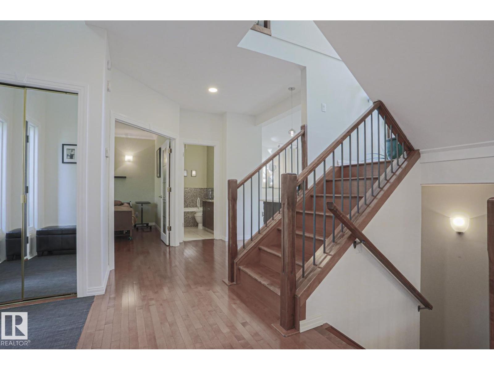 995 OGILVIE BV NW