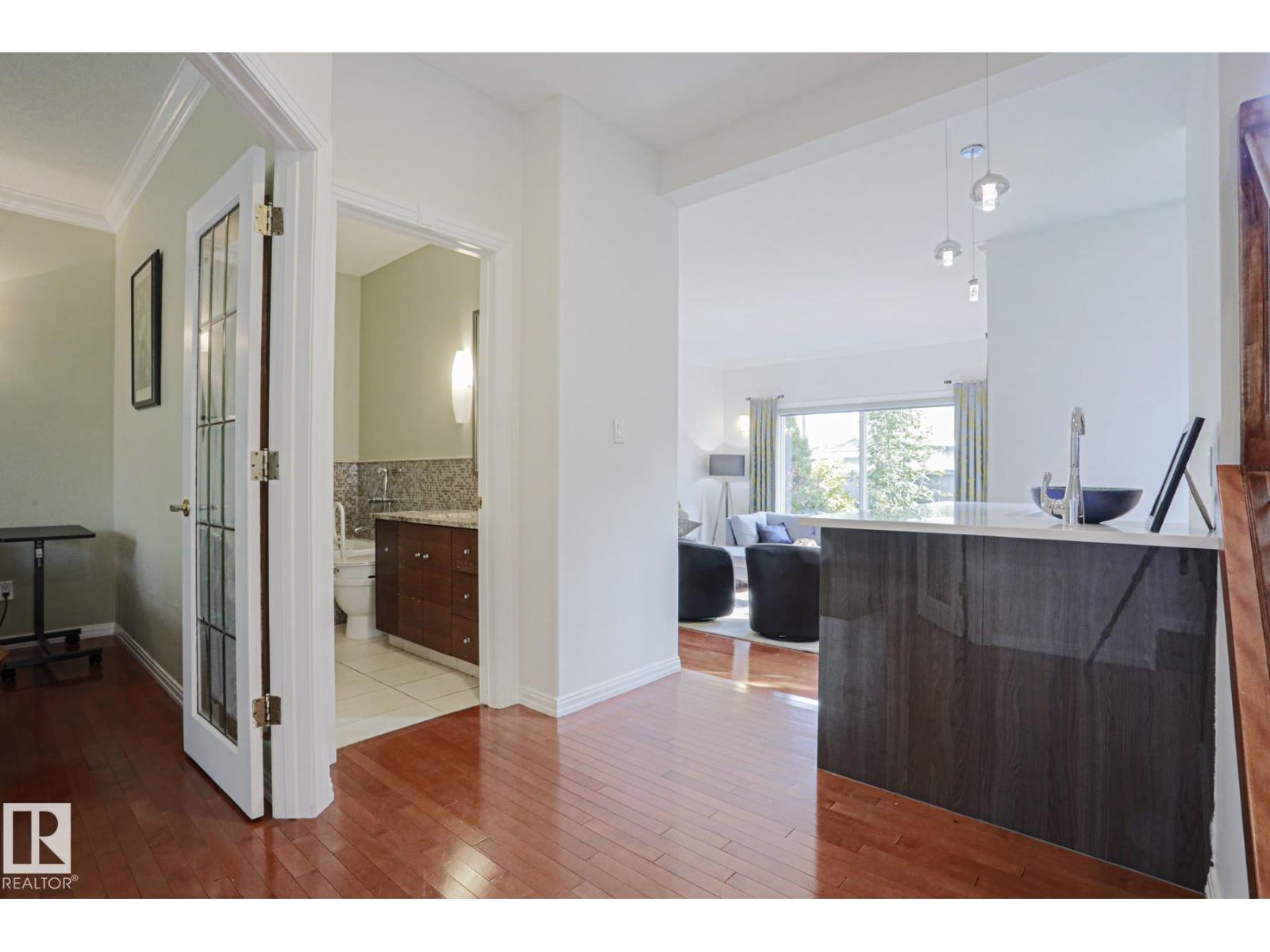 995 OGILVIE BV NW