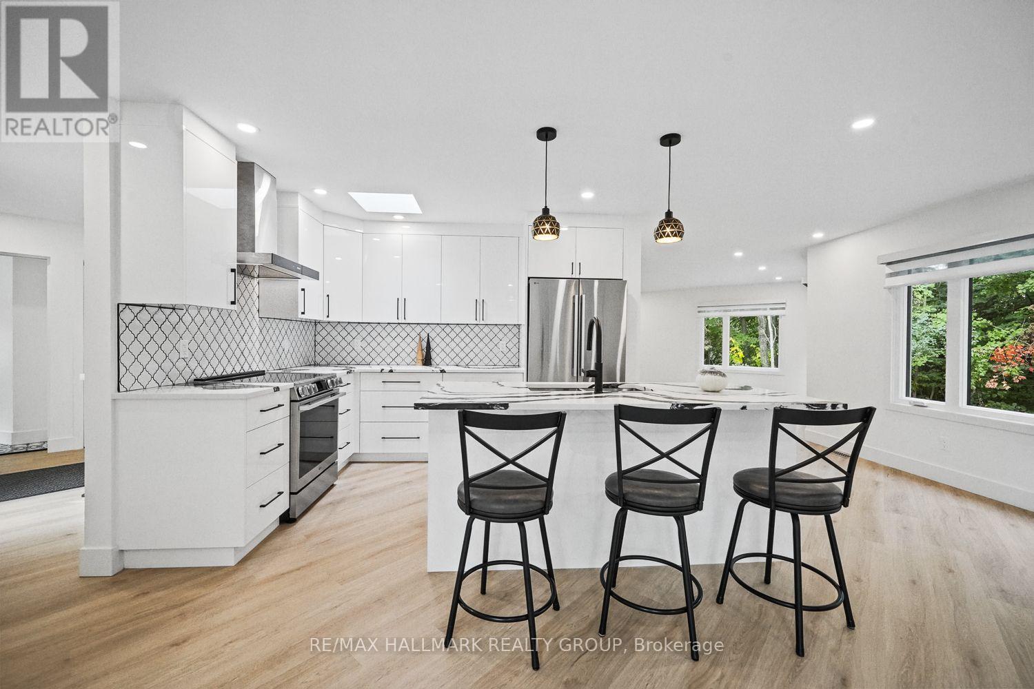14 Kaymar Drive, Ottawa, Ontario  K1J 7C9 - Photo 8 - X13851604