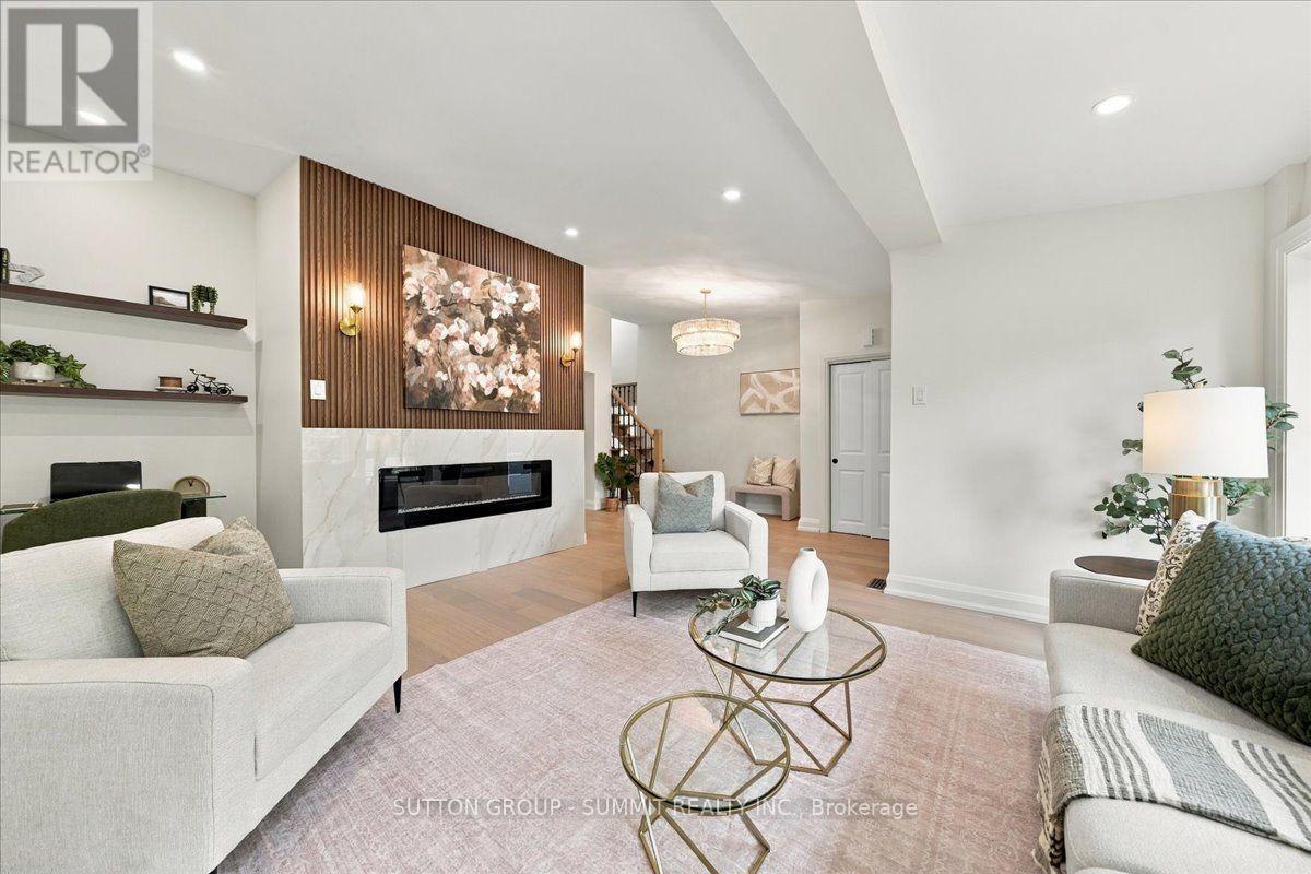 184 Torresdale Avenue, Toronto, Ontario  M2R 3E4 - Photo 2 - C13851552