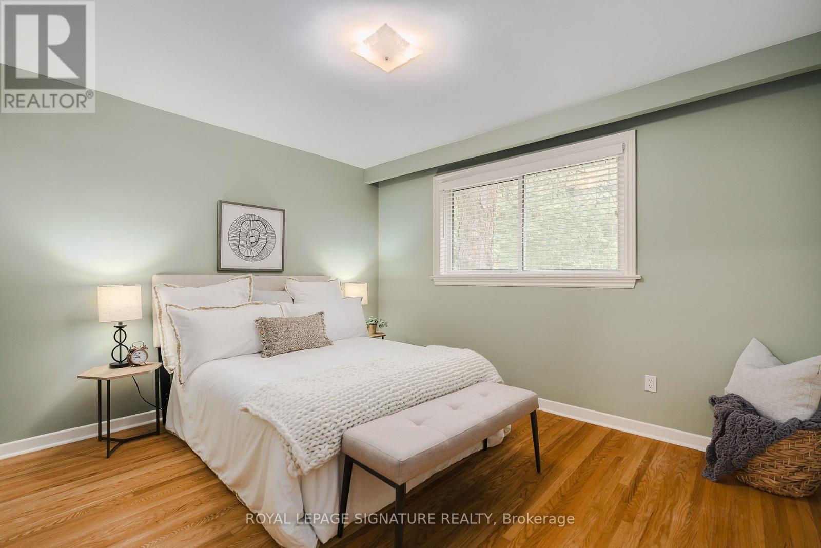 11 Bellbury Crescent, Toronto, Ontario  M2J 2J6 - Photo 10 - C13851566