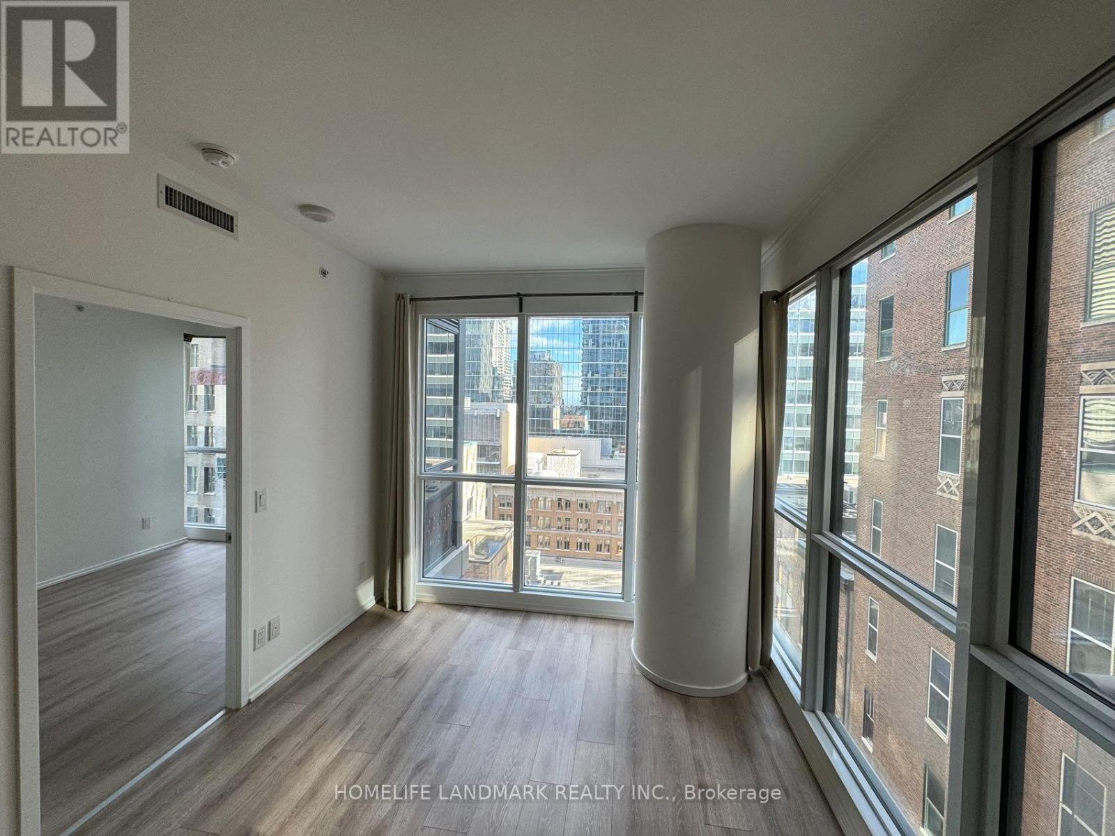 1806 - 70 Temperance Street, Toronto, Ontario  M5H 0B1 - Photo 2 - C13851592