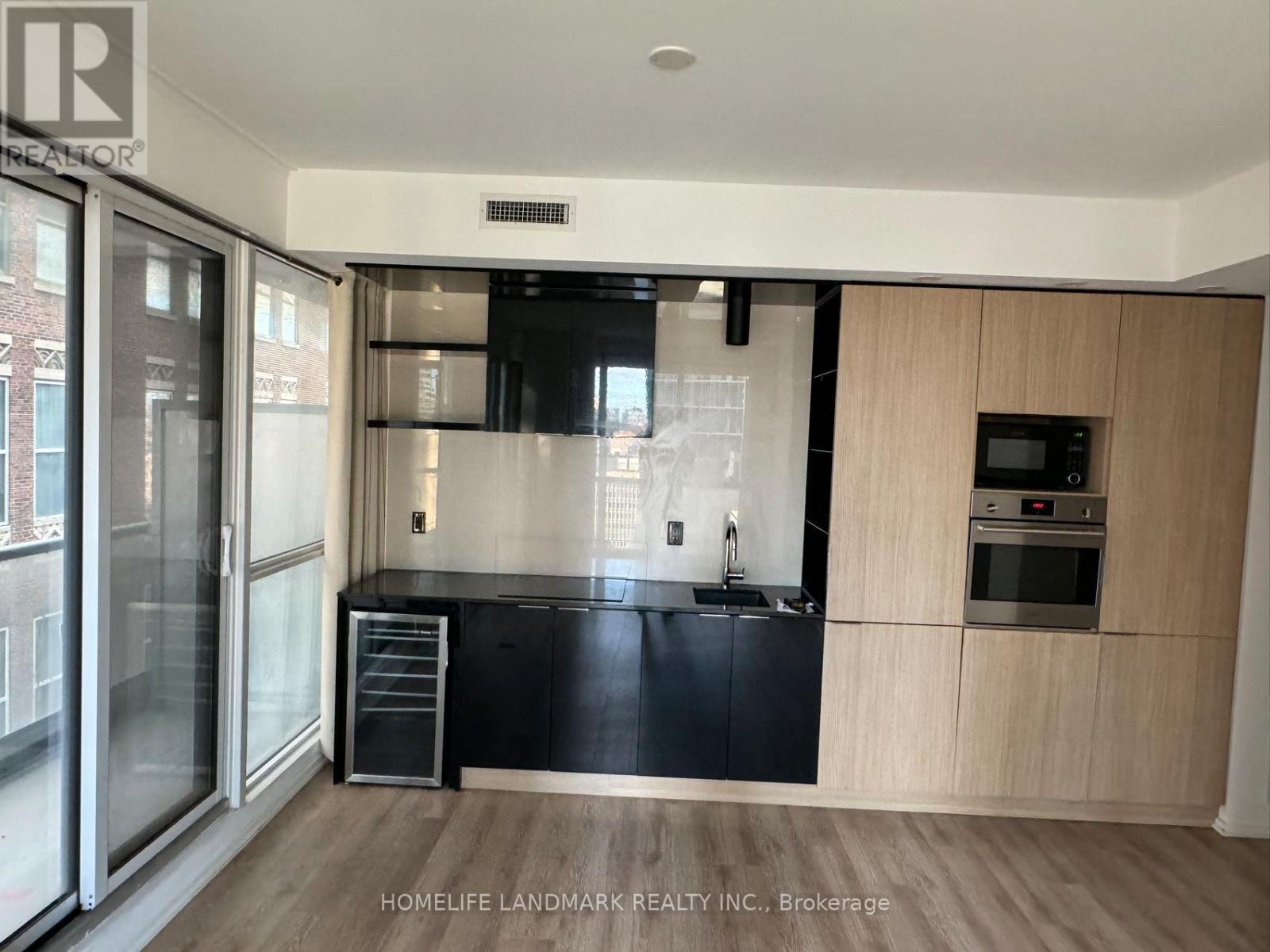 1806 - 70 Temperance Street, Toronto, Ontario  M5H 0B1 - Photo 3 - C13851592