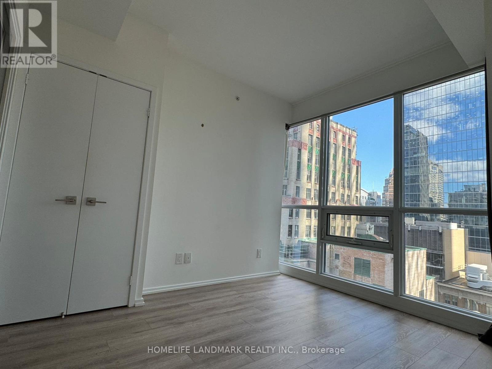 1806 - 70 Temperance Street, Toronto, Ontario  M5H 0B1 - Photo 5 - C13851592