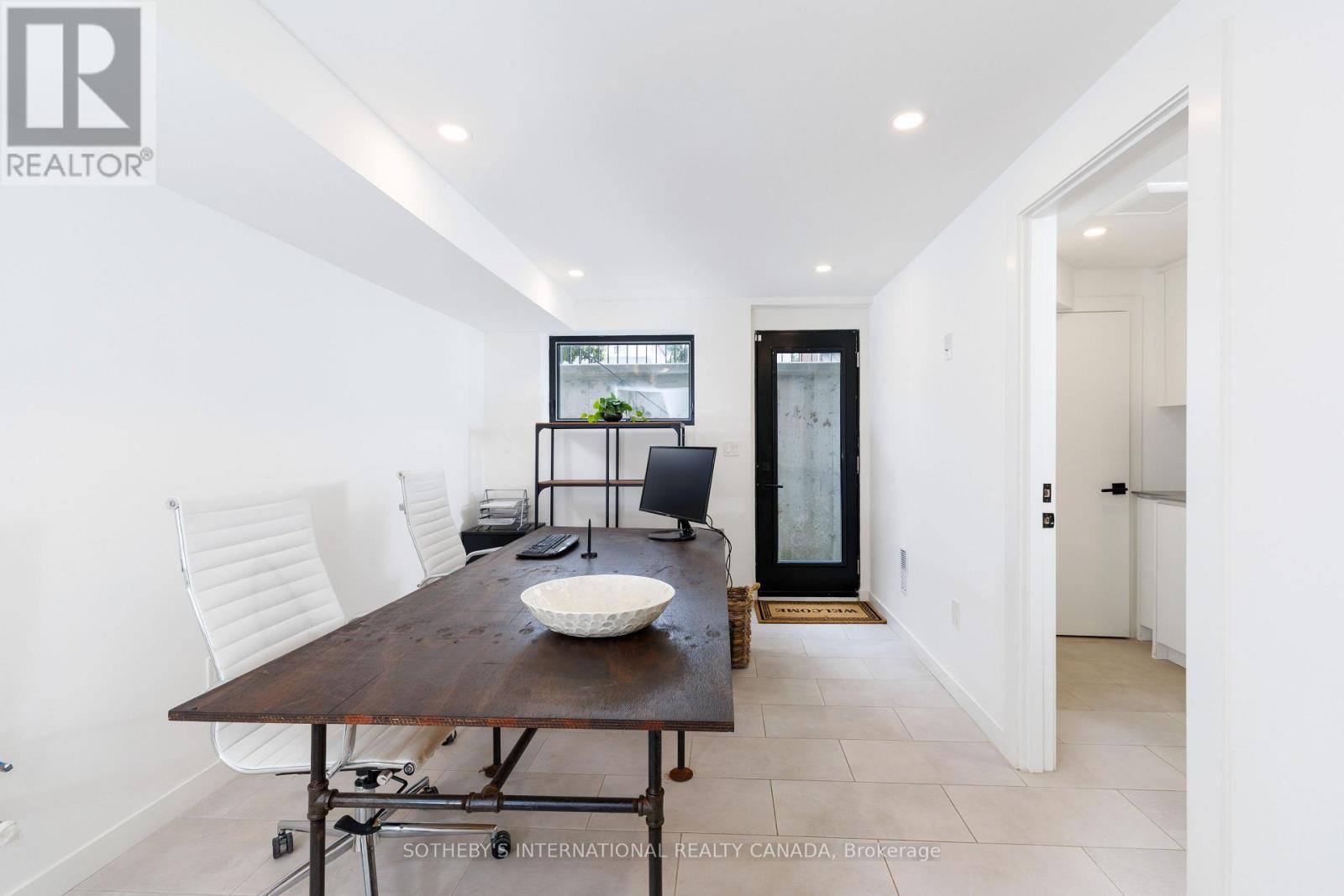 34 Hastings Avenue, Toronto, Ontario  M4L 2L2 - Photo 38 - E13851482