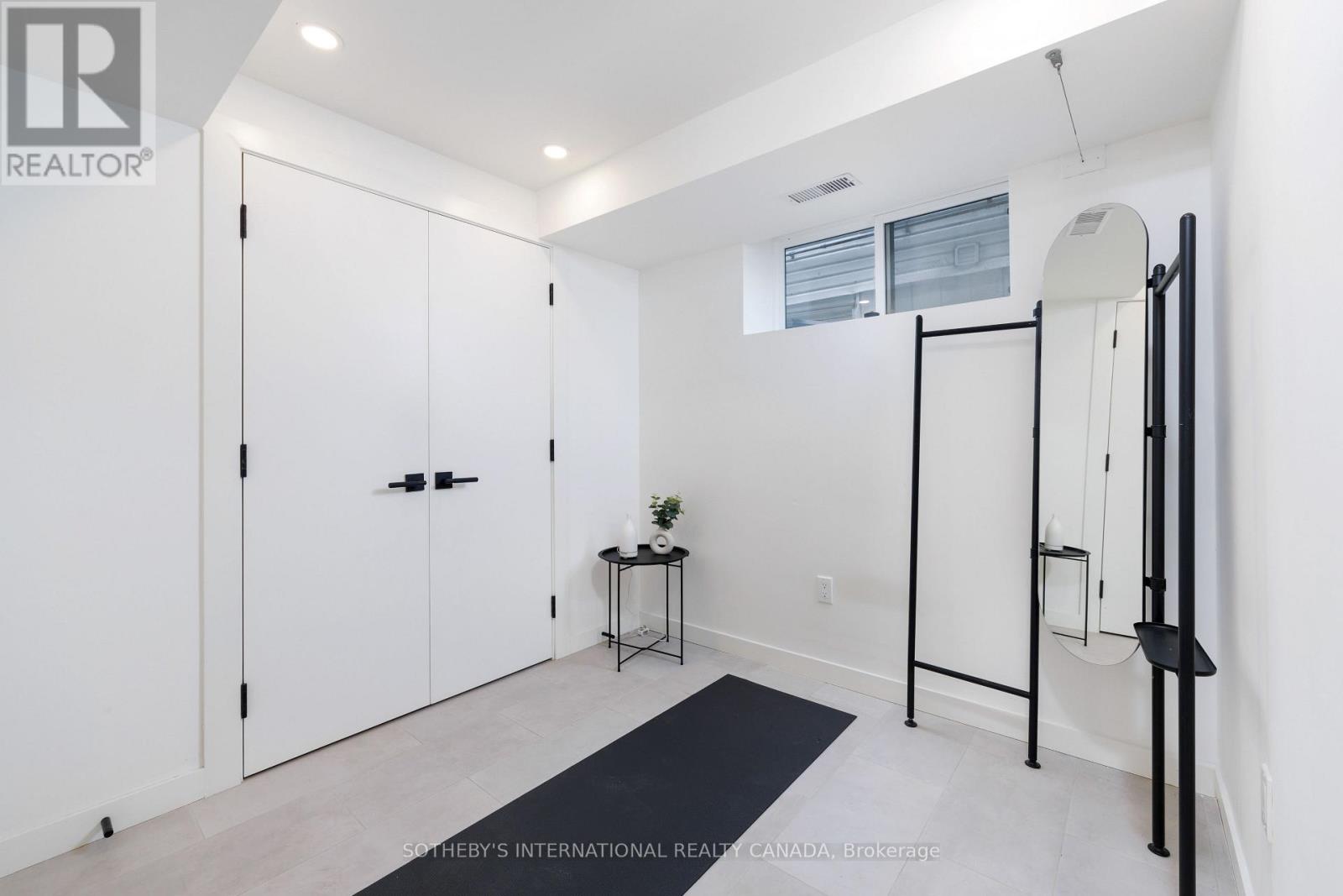 34 Hastings Avenue, Toronto, Ontario  M4L 2L2 - Photo 40 - E13851482