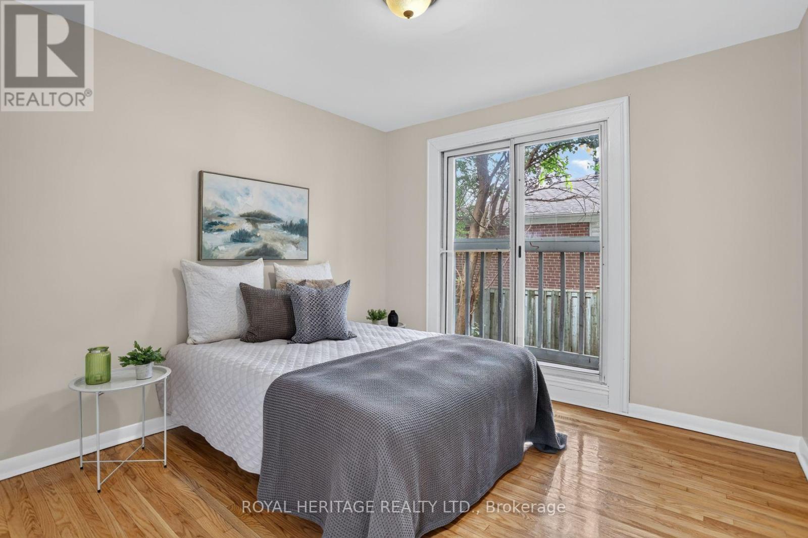 914 Donovan Crescent, Whitby, Ontario  L1N 3G3 - Photo 5 - E13851490