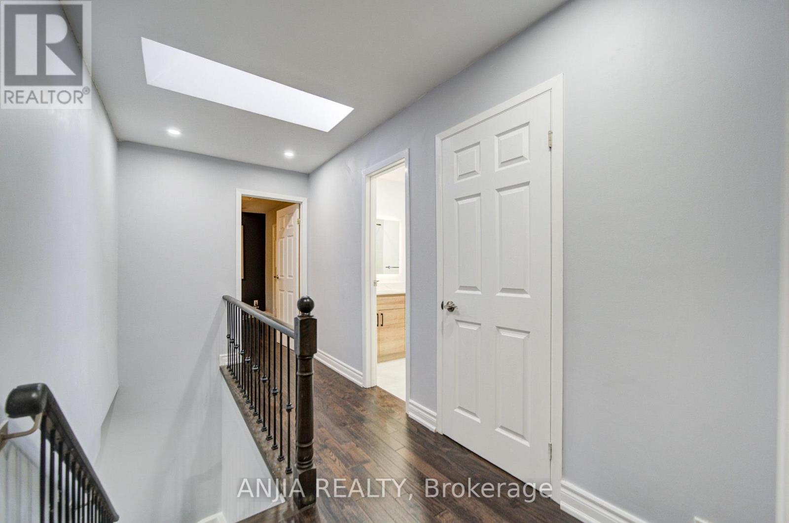 58 Summerfeldt Crescent, Markham, Ontario  L3R 2B2 - Photo 16 - N13851560