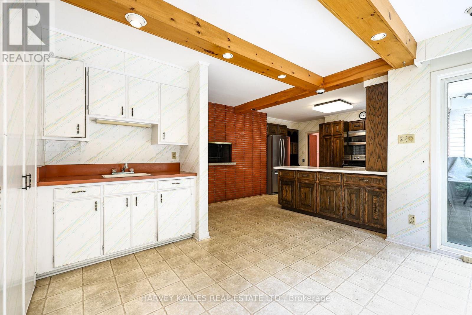 2 Colvestone Road, Toronto, Ontario  M2L 1X3 - Photo 22 - C13847790