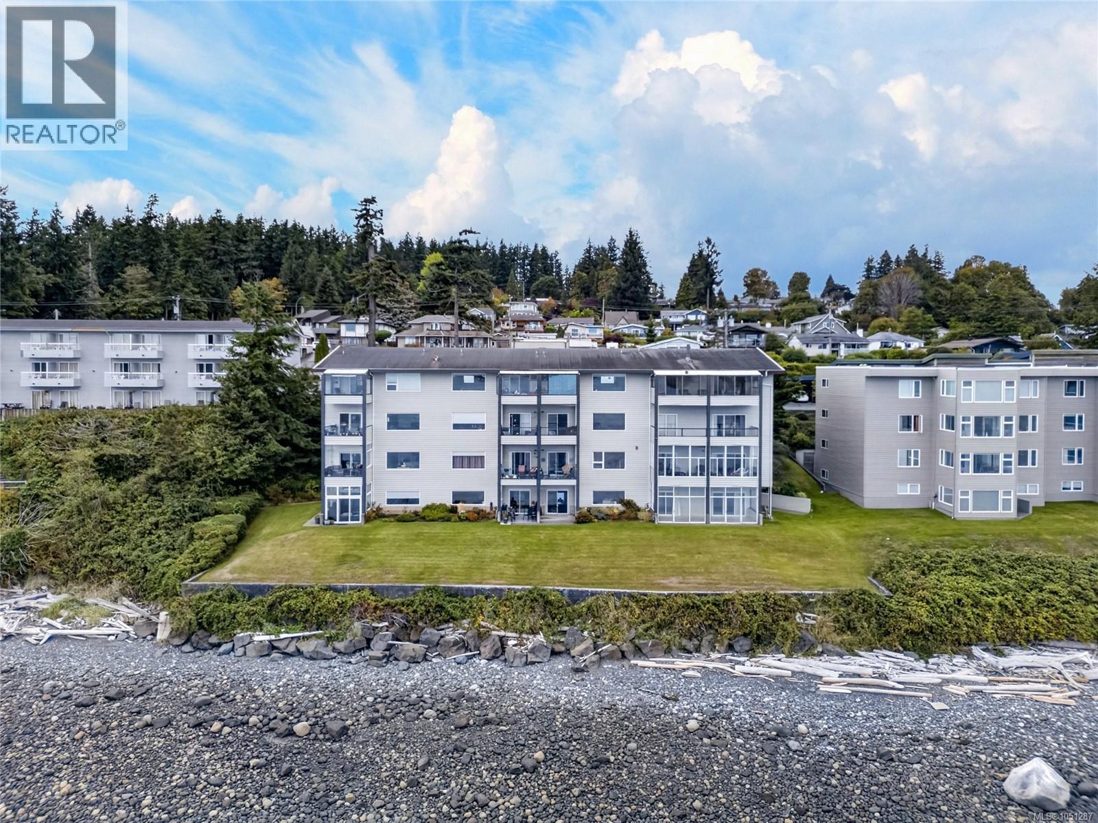 13 523 Island Hwy