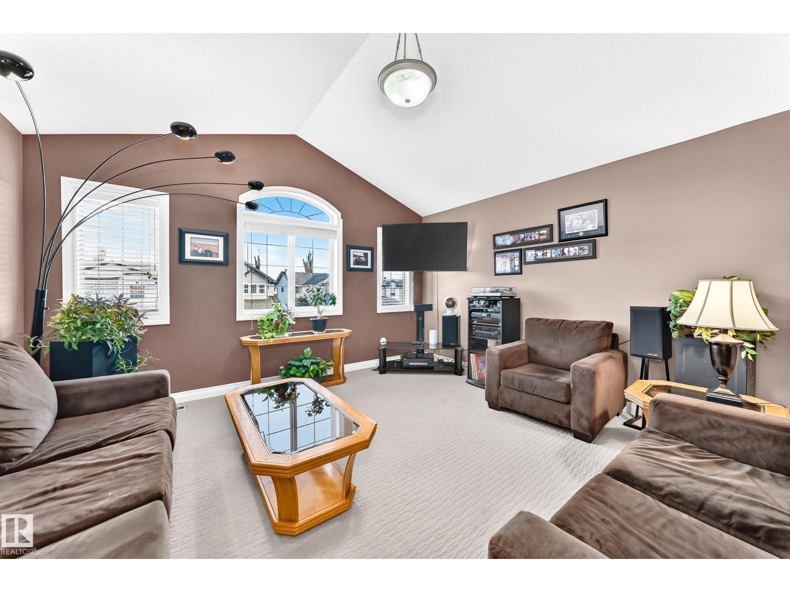 1108 117 ST SW
